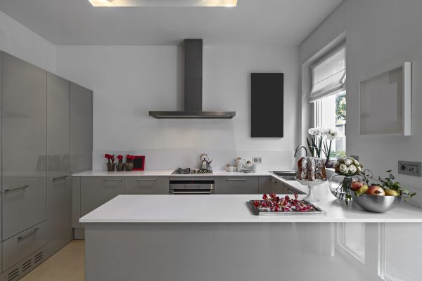 quartz vs granite countertops in modern kitchen